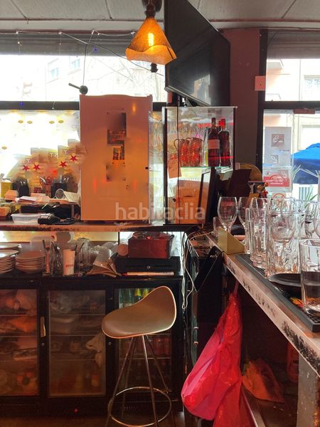 Foto 09503be2-77e6-46bb-81d2-128ce758c798. Traspaso local comercial c2 sin salida de humos en las inmediaciones recinto medernista sant pau y avenida gaudi en Barcelona