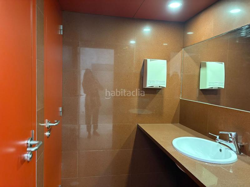 Foto 1902eea8-d6de-42c7-a640-b3c3f31b1951. Rent office space with heating in Dreta de l´Eixample Barcelona