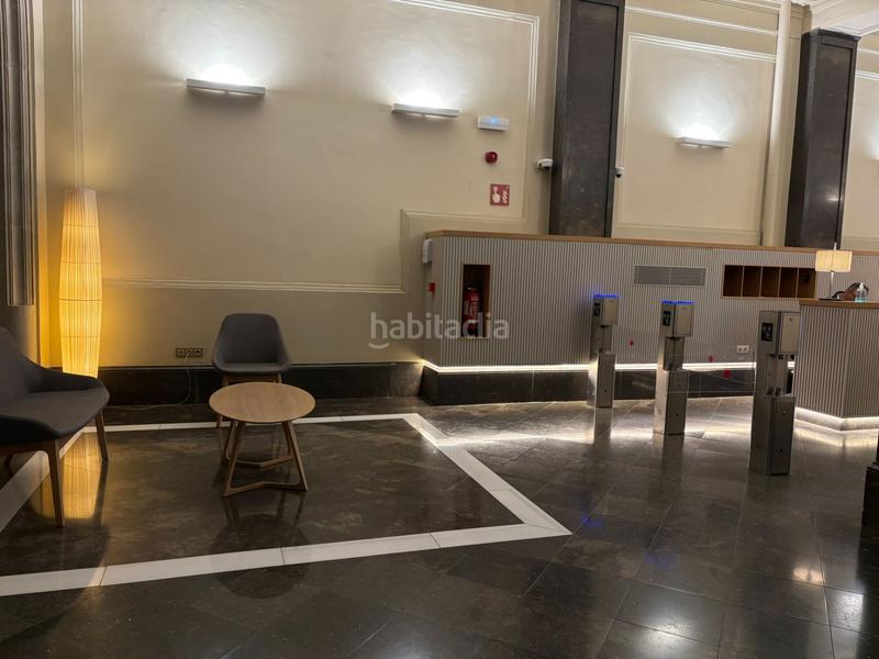 Foto 3fd5760f-c22b-4ef6-aa0e-0b2a9021c886. Rent office space with heating in Dreta de l´Eixample Barcelona