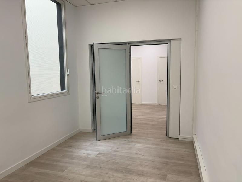 Foto 14b01491-bd5b-49cd-8ad7-cc57e9051cbb. Alquiler oficina en Dreta de l´Eixample Barcelona