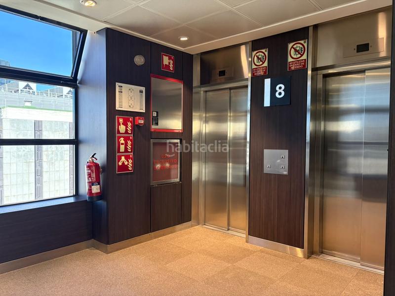 Foto 797016a0-dc8d-421a-95b2-163d4584d64e. Location bureau avec chauffage dans Barri de les Corts Barcelona