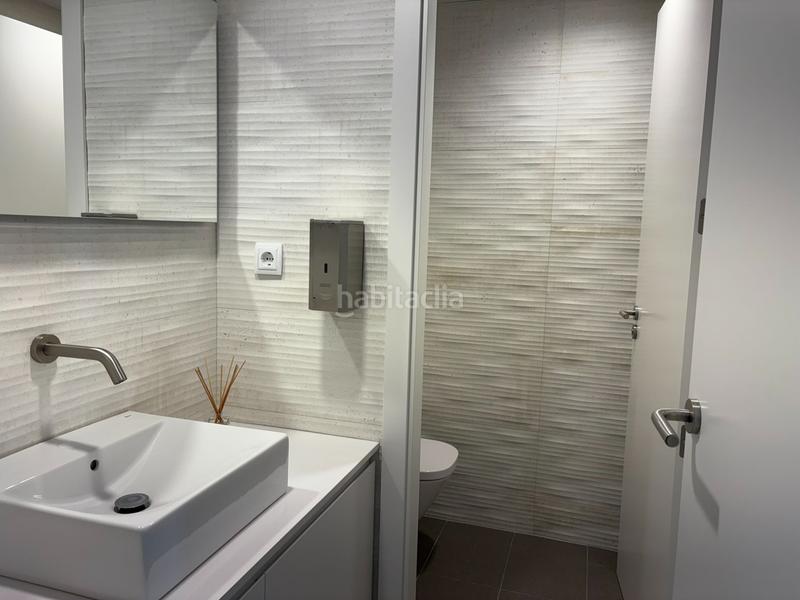 Foto 366424e9-84a6-4783-8c08-ffbfd3ed5753. Location bureau avec chauffage dans Barri de les Corts Barcelona