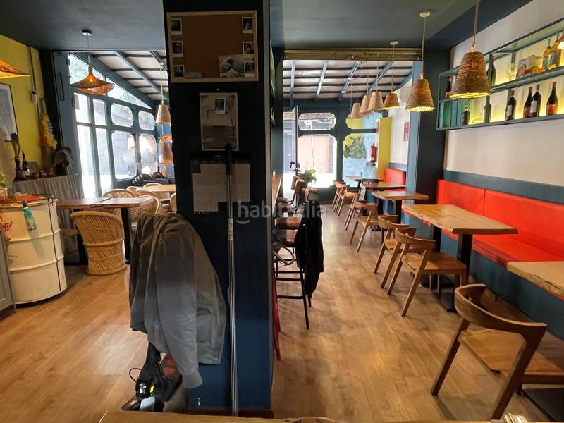 Foto 107d4949-c196-4c90-b368-6d4972a4de4e. Traspaso local comercial bar restaurante con terraza 20 pax en sant andreu en Barcelona