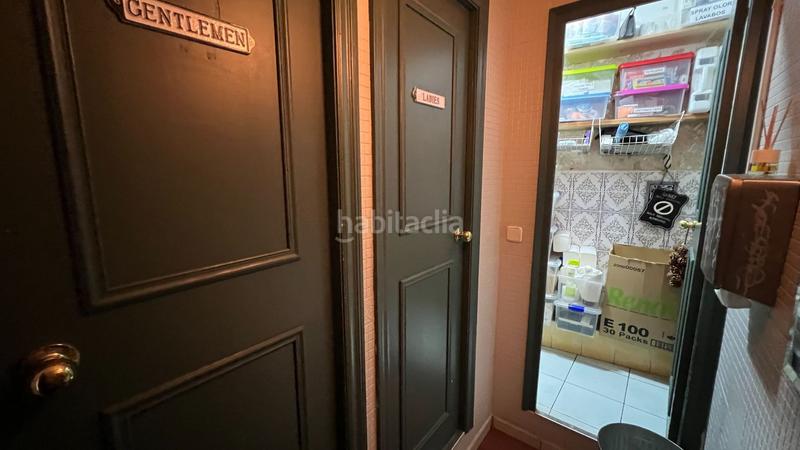 Foto d5341b15-b8d8-4016-bf0b-1a0023d4d82d. Traspaso local comercial bar restaurante con terraza en el Raval en Barcelona