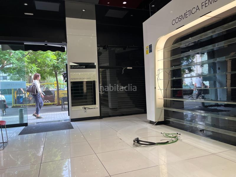 Foto 2974dc42-bbe1-4737-b058-bfc42ca6837d. Rent business premise in plaça de molina 5 in Sant Gervasi - Galvany Barcelona