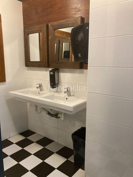 Foto 03c8462a-65f3-4c6c-bb95-e327b31834d5. Pas-de-porte local commercial dans L´Antiga Esquerra de l´Eixample Barcelona