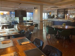 Transfer Business premise in L´Antiga Esquerra de l´Eixample. Restaurante bar con terraza y cocina vista en eixample esquerra