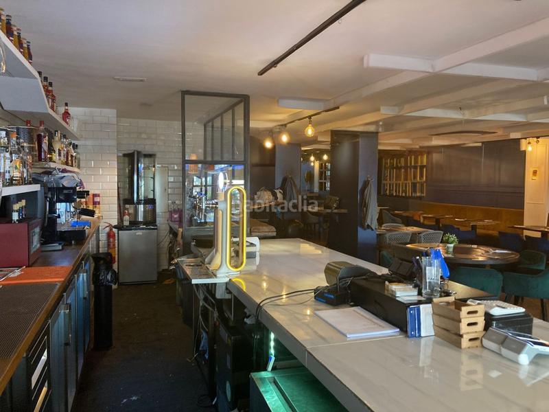 Foto b42dafad-385d-4f75-9a6e-eacd827215c1. Umzug geschäftsraum in L´Antiga Esquerra de l´Eixample Barcelona