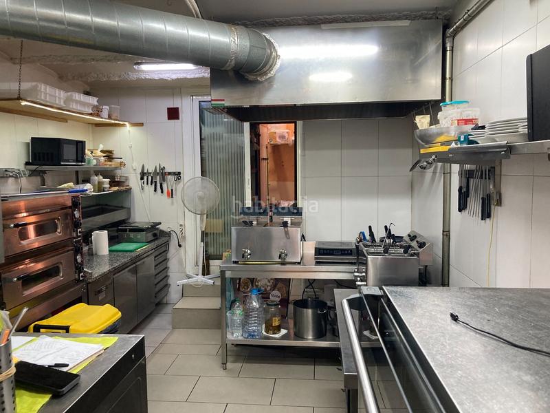 Foto 8f10cd28-413e-40e0-9b3f-f970fdd9d4de. Traspaso local comercial restautrante en eixample esquerra aribau en Barcelona