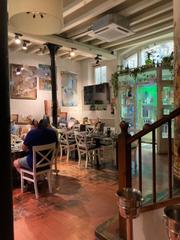 Traspàs Local Comercial a Gòtic. Restaurante emblemático en el gótico