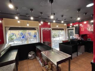 Traspàs Local Comercial a Barceloneta. Panadería en la bareloneta calle peatonal