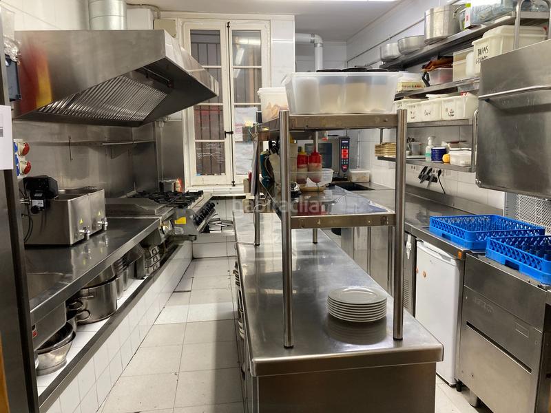 Foto 1e9f3112-db0d-4621-a43c-7101b8cd2c2d. Trapasso locale commerciale in Gòtic Barcelona