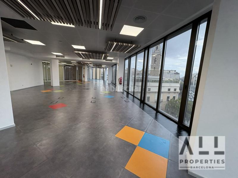 Foto 481cab01-e14b-4e7a-9339-fd76573535e7. Rent office space with heating in Dreta de l´Eixample Barcelona
