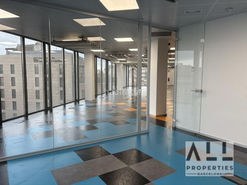 Foto 57eec878-a793-4e9b-b042-a7f4c29e34e3. Rent office space with heating in Dreta de l´Eixample Barcelona