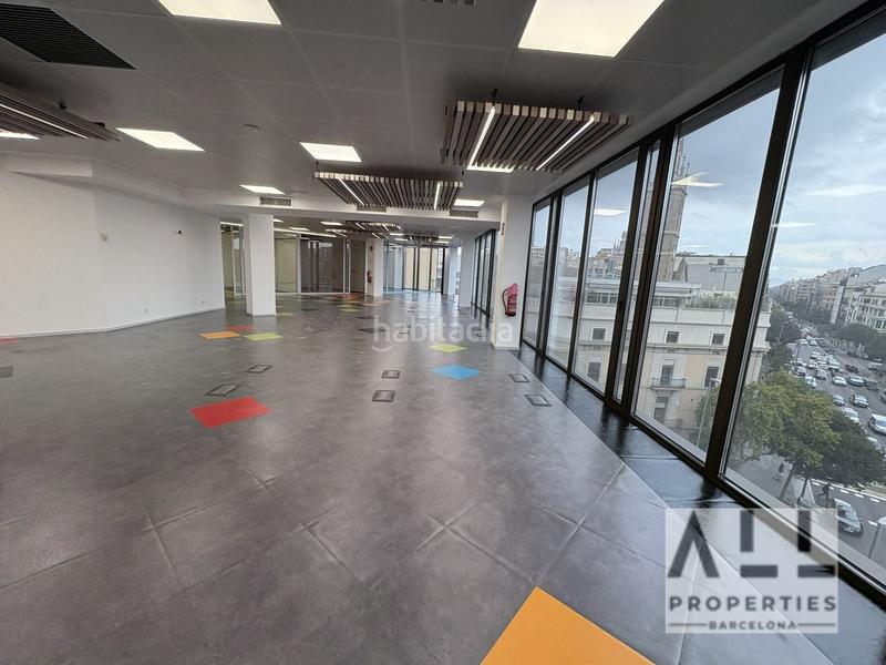 Foto 8289056f-ed73-4d34-935c-cf19cd3a47bf. Rent office space with heating in Dreta de l´Eixample Barcelona