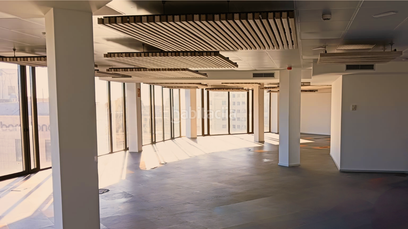 Foto 998984a3-33cf-4eae-b3b3-2b5bb961ec5f. Rent office space with heating in Dreta de l´Eixample Barcelona