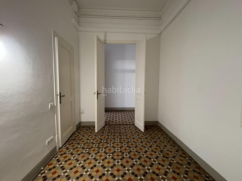 Foto 431fb936-6bc4-4b93-bb6a-7b63217722cf. Rent office space with heating in Dreta de l´Eixample Barcelona