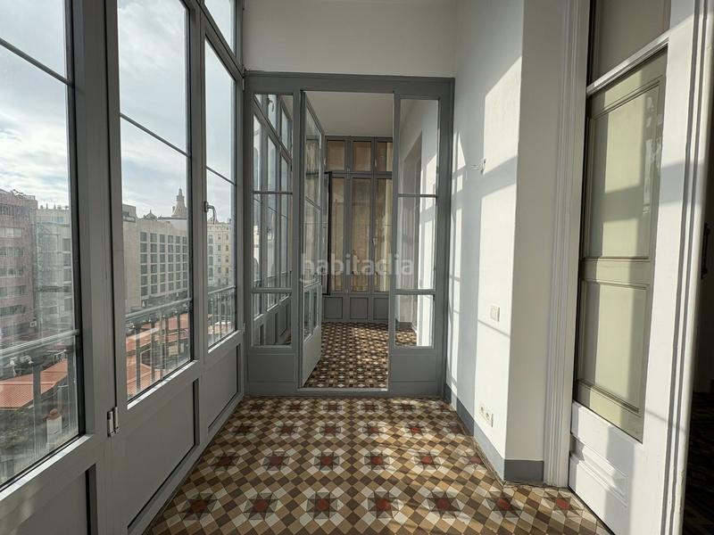 Foto ba179441-4418-411f-96bf-c302dc021186. Rent office space with heating in Dreta de l´Eixample Barcelona