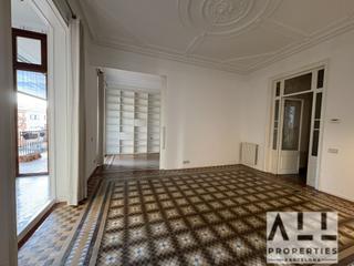 Office space in corts catalanes
