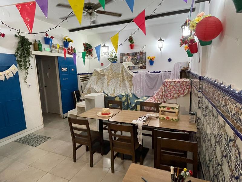 Foto feec7032-1333-4def-8910-9144fd41d2cc. Traspàs local comercial a Vilapicina - Torre Llobeta Barcelona