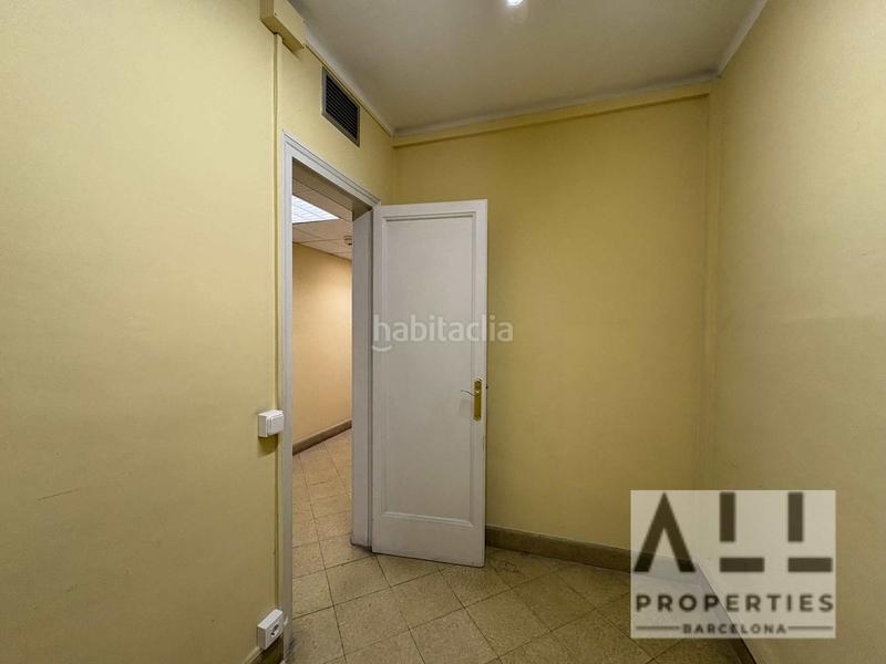 Foto a1eb3cd8-2a30-4576-b36d-5f7352b92530. Miete büro mit heizung in Dreta de l´Eixample Barcelona