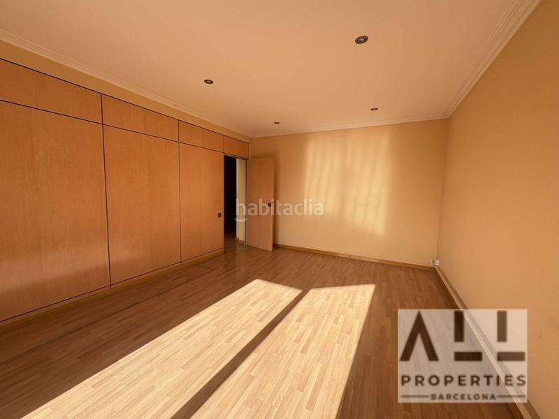 Foto 15dba208-cd76-41a7-a1e8-6649d55e76ad. Alquiler oficina en Dreta de l´Eixample Barcelona