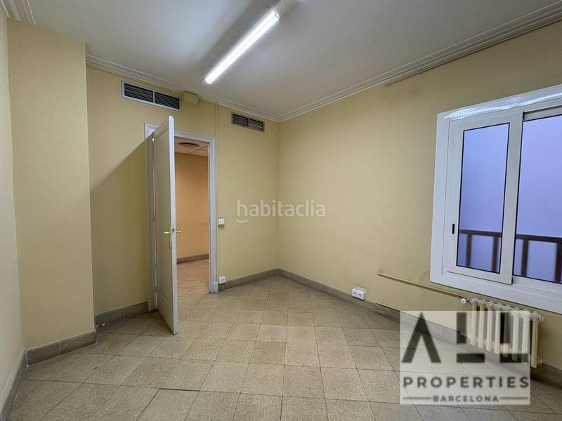 Foto eb13dd3a-12ce-43f5-ae89-6960efd8022e. Alquiler oficina en Dreta de l´Eixample Barcelona