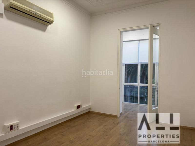 Foto 75fe3b8f-90e2-45b5-a86e-a352997c1afe. Miete büro mit heizung in Dreta de l´Eixample Barcelona