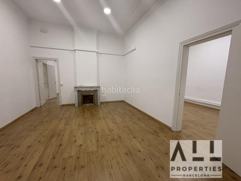 Foto 519944ea-9337-47ba-bfab-962630b39aa9. Rent office space with heating in Dreta de l´Eixample Barcelona