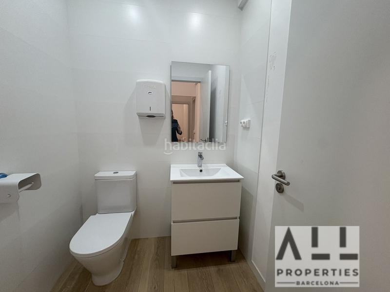 Foto cde32dcc-8473-452f-a954-b43bc25ec2cd. Rent office space with heating in Dreta de l´Eixample Barcelona