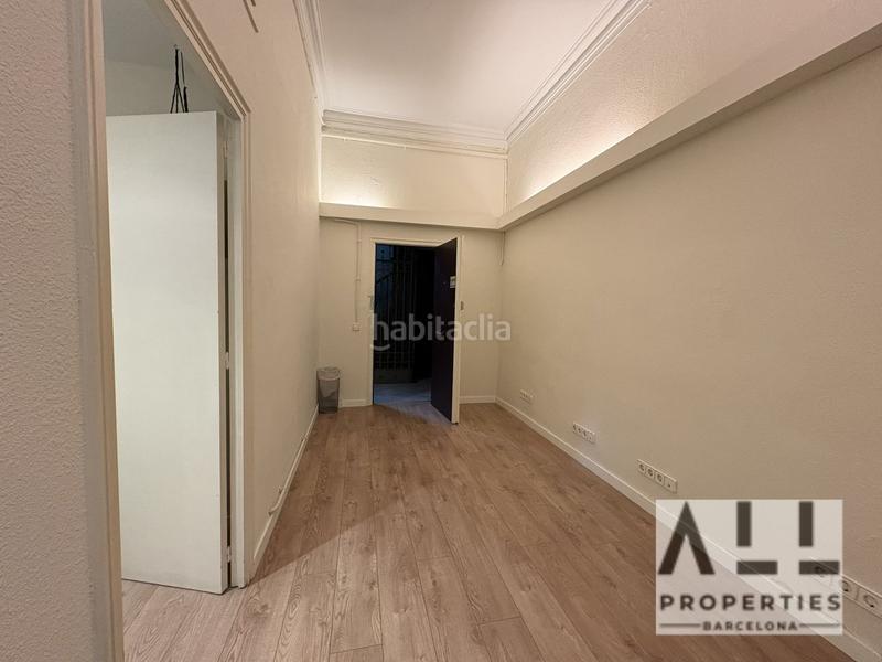 Foto 299f8e09-61ff-4154-a83b-a5d8713fde34. Location bureau avec chauffage dans Dreta de l´Eixample Barcelona