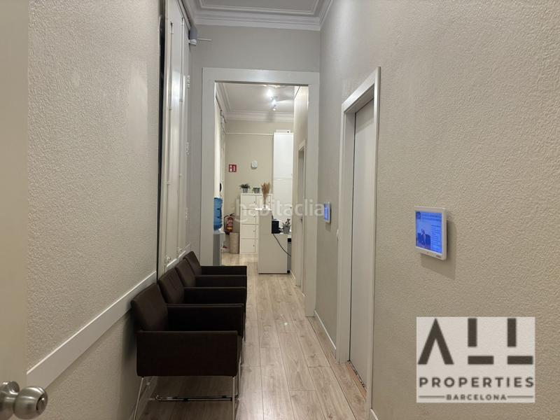 Foto 27c1048b-eb2b-46b6-8383-cdf66ffef5a1. Rent office space with heating in Dreta de l´Eixample Barcelona