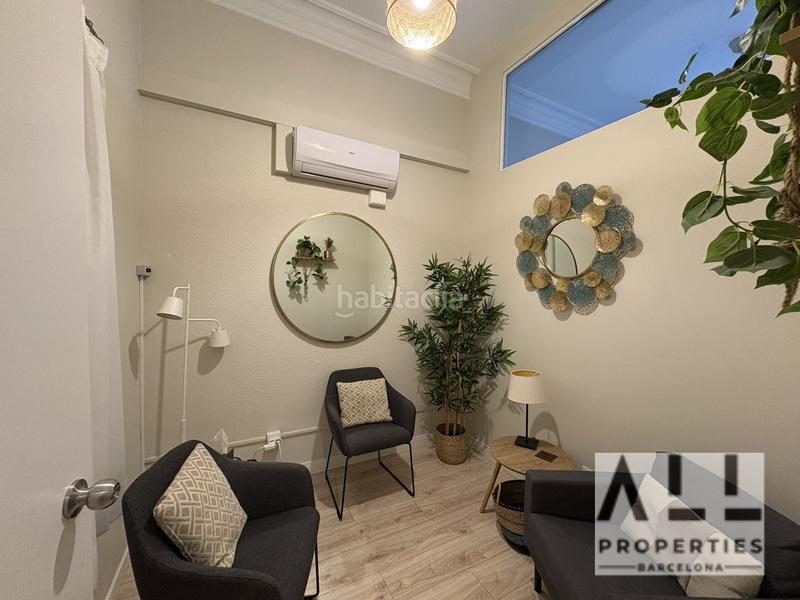 Foto 8808fce4-6de9-4ac7-9bdb-e85e700bc878. Rent office space with heating in Dreta de l´Eixample Barcelona