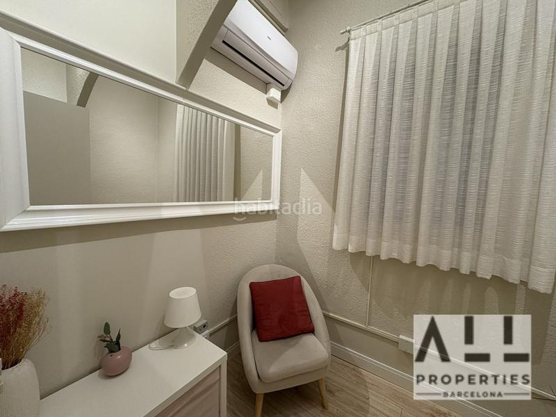 Foto f071ddbf-bbdf-47e2-bc49-48a526a1f42b. Rent office space with heating in Dreta de l´Eixample Barcelona