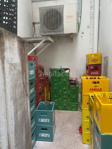 Foto 2a4068b0-b100-4019-a0d5-bf8c1f1338ab. Traspaso local comercial bar con restauración menor y terraza en les corts en Barcelona