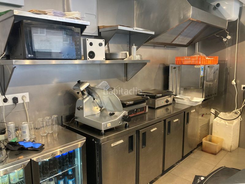 Foto 9e905e0e-8cdf-4ef5-b0bf-4f04c635647e. Traspaso local comercial bar de 26m2 con cocina vista en sant gervasi putxet en Barcelona