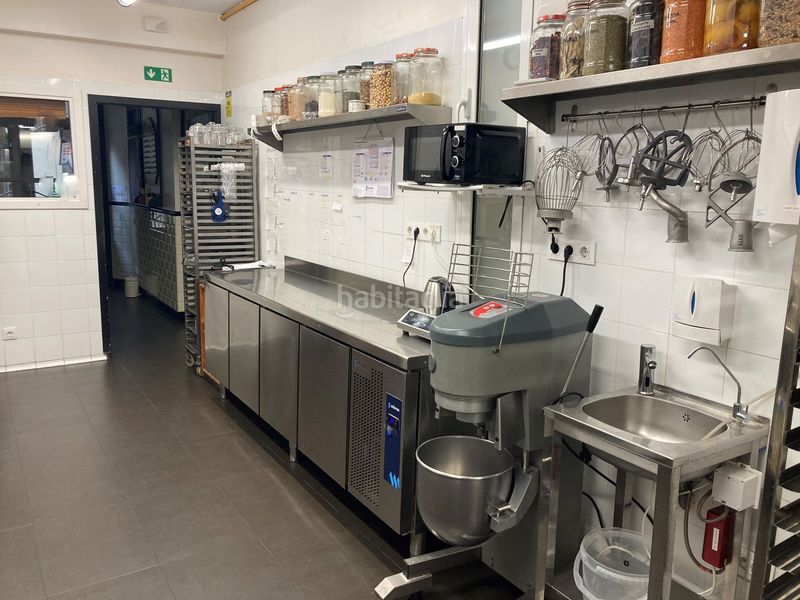 Foto 8f9fdac5-de7f-4224-94a1-c3e700c25e30. Traspaso local comercial obrador con punto de venta en gracia en Barcelona
