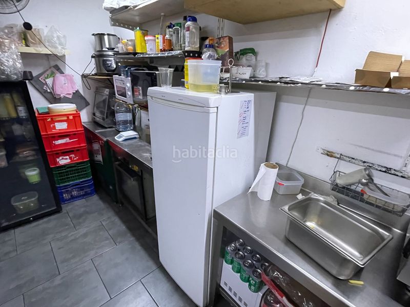 Foto 6dc07338-3766-419f-9a27-26cdc5557222. Traspaso local comercial take away en el Raval en Barcelona