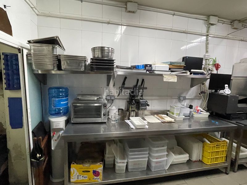 Foto 16fd2748-3b2c-4fb2-87d5-3748240dd78a. Traspaso local comercial obrador de pasteleria con punto de venta en el borne en Barcelona