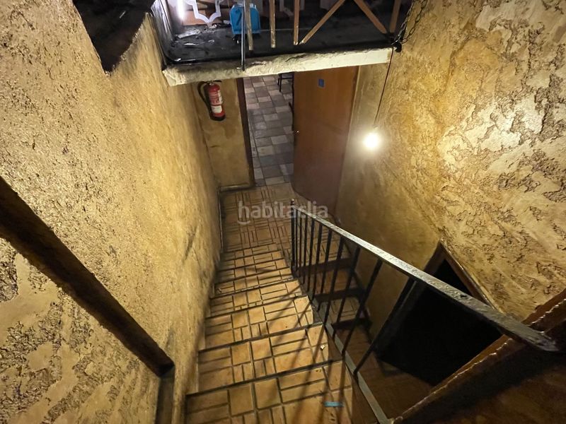 Foto 072b8598-363d-4b2c-a85f-756d661834fe. Traspaso local comercial en carrer de josep anselm clavé se traspasa a reformarbarrio gótico zona ramblascolón en Barcelona