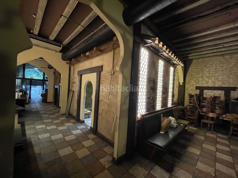 Foto 65e5060c-a2bd-492b-ab0f-29073be25bec. Traspaso local comercial en carrer de josep anselm clavé se traspasa a reformarbarrio gótico zona ramblascolón en Barcelona