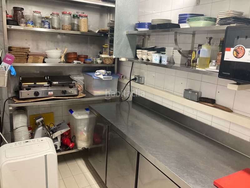 Foto 9629d6c4-5a18-41fd-a7ef-51c4ec65d0d2. Traspaso local comercial bar cafetería emblemática en esquina chaflán de eixample dreta en Barcelona