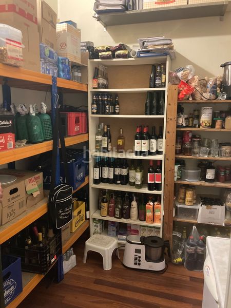 Foto ef13b0b9-b6e0-4375-9063-903413ec9cfc. Traspaso local comercial bar cafetería emblemática en esquina chaflán de eixample dreta en Barcelona