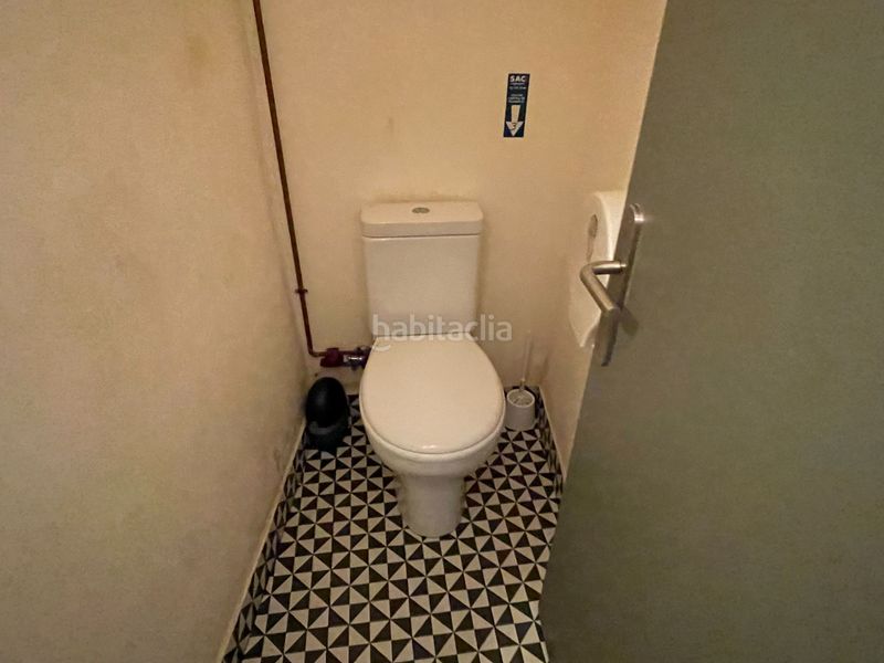 Foto 0b92dc93-0dd8-4649-8ccd-ea318c49e0b8. Traspaso local comercial obrador cocina industrial en el gótico en Barcelona