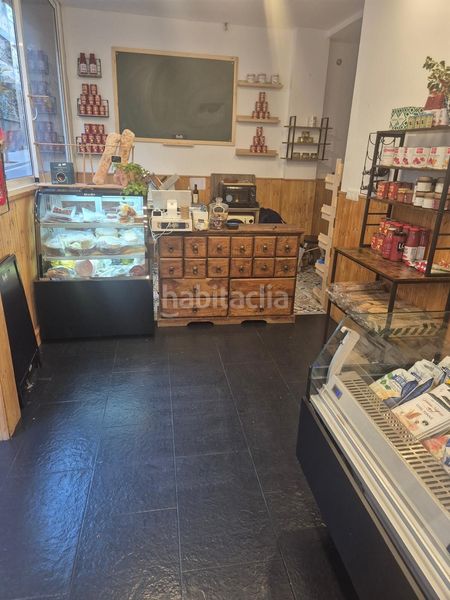 Foto 92b15f32-4d84-4564-b09a-2e28fea89f94. Traspaso local comercial take away esquinero en sarriasant gervasi en Barcelona