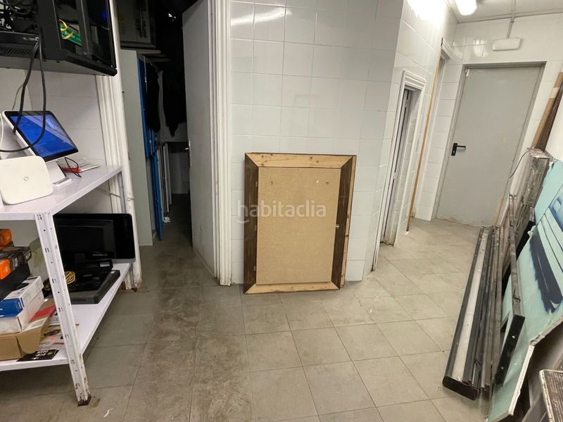 Foto a88ea5a8-d911-4eba-96e6-15b1ca71c10a. Traspaso local comercial restaurante bar esquinero con cocina vista en eixample esquerra en Barcelona