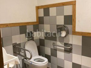 Foto da60969d-3f65-4fb1-bf8d-41916adf4fd6. Traspaso local comercial bar restaurante con terraza en calle tuset sarriàsant gervasi en Barcelona