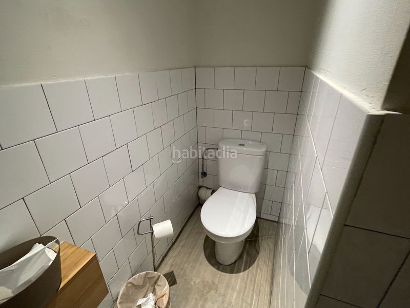Foto a71264fa-6da2-428f-9393-7d8b1157276f. Traspaso local comercial restaurante con cocina vista en Sant Antoni en Barcelona