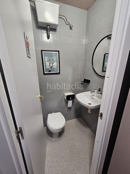 Foto 552627b2-4fe8-4e86-8895-9e7397a04f76. Traspaso local comercial bar con terraza en Sants en Barcelona