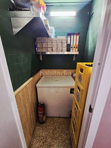 Foto ce45929a-dc44-4b56-bd0c-324bde54fed4. Traspaso local comercial bar con terraza en Sants en Barcelona